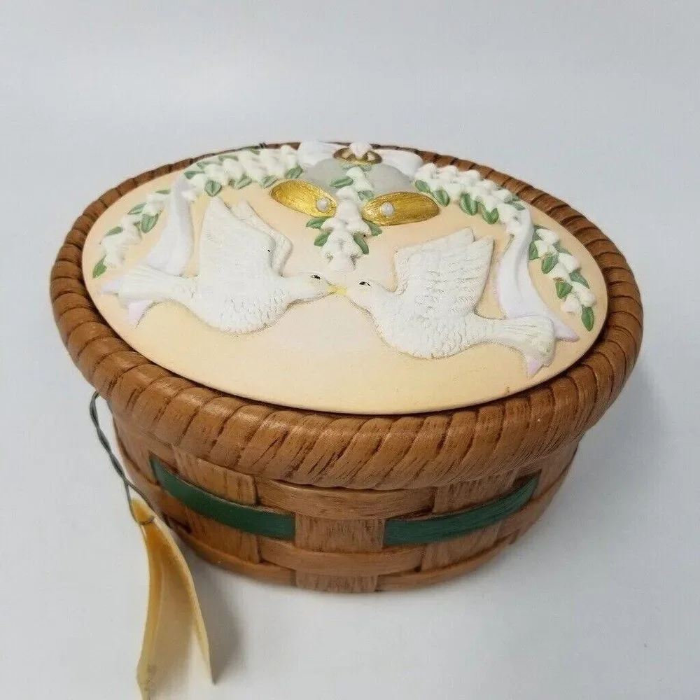 Ceramic Trinket Box Basket Brown Anniversary Doves Rings Removable Disk